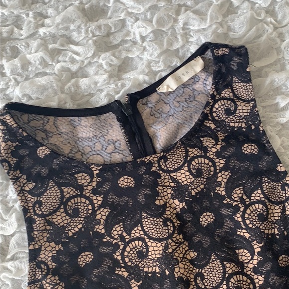 Peplum top - Picture 3 of 4